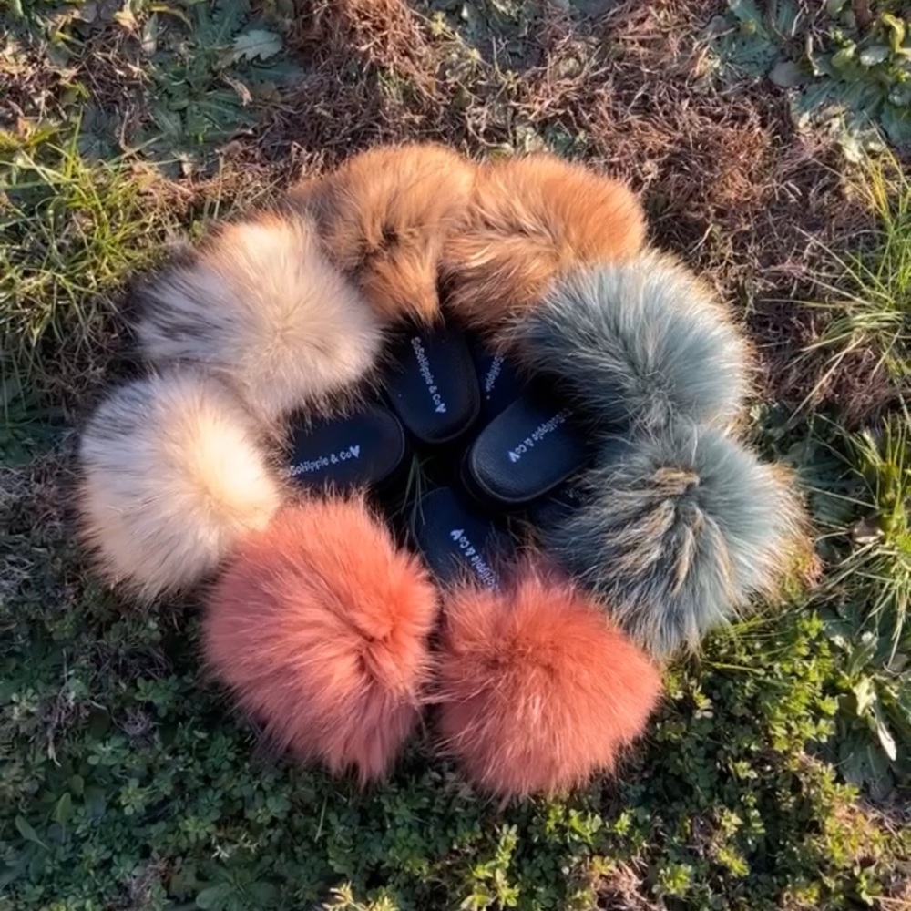 NEW !! REAL FUR SLIDES